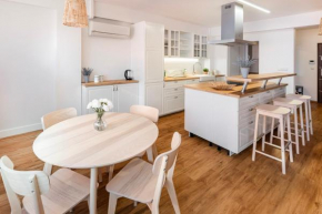 SpaTown Promenade Apartment